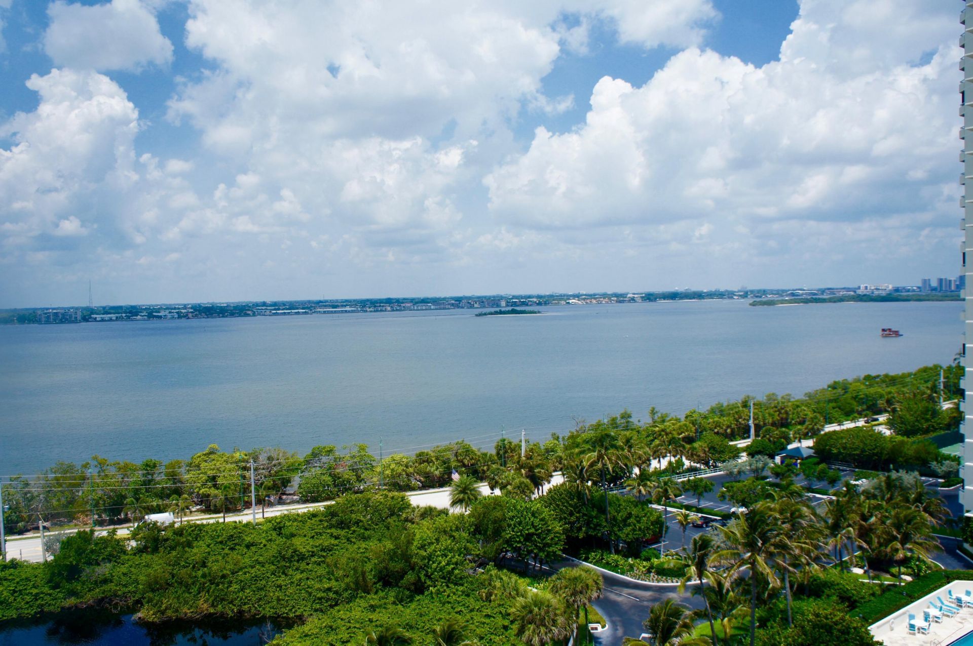 5070 N Ocean Drive, Unit 10b, Singer Island, FL 33404 Photo