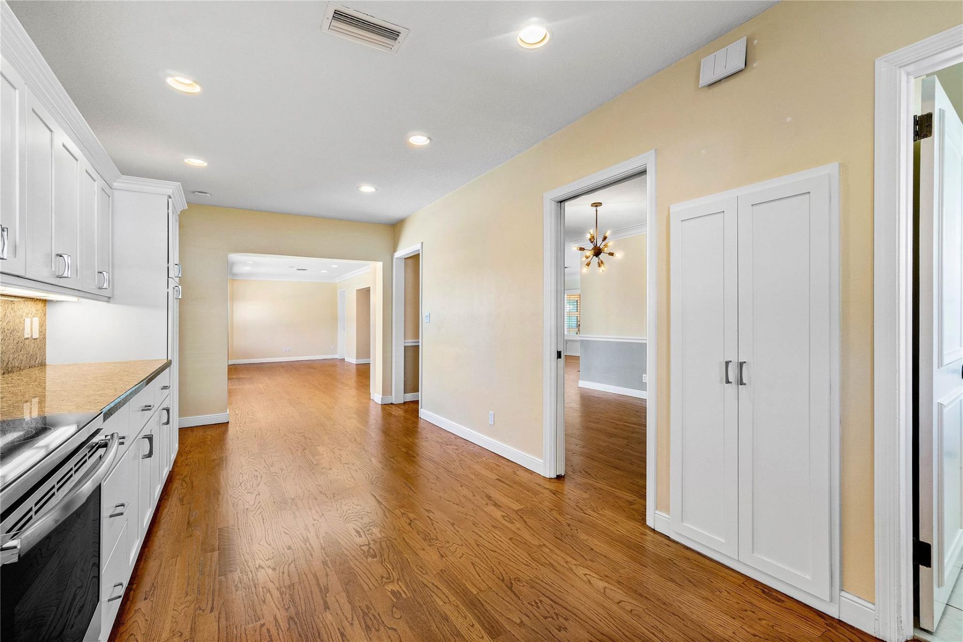 976 SW Mulberry Way, Boca Raton, FL 33486 Photo