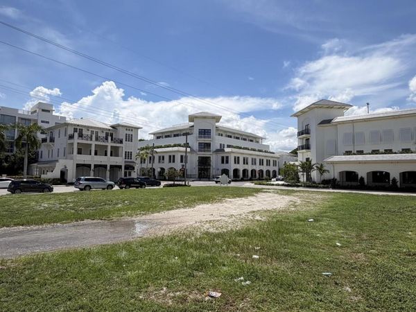 101 SE 1st Street, Delray Beach, FL 33444