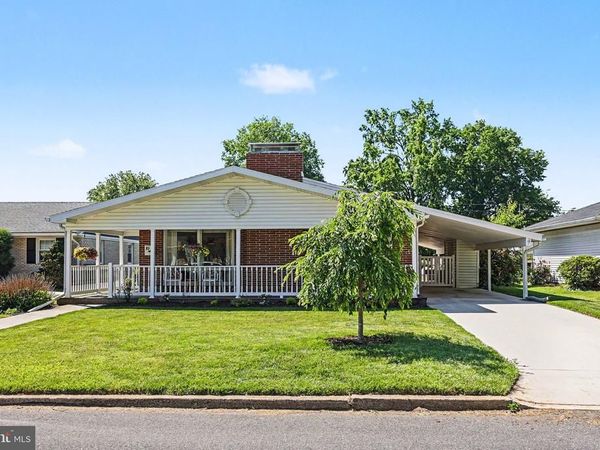 19 GALE ROAD , CAMP HILL, PA 17011