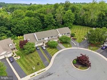 435 RABBIT HILL LANE, LANCASTER, PA 17603