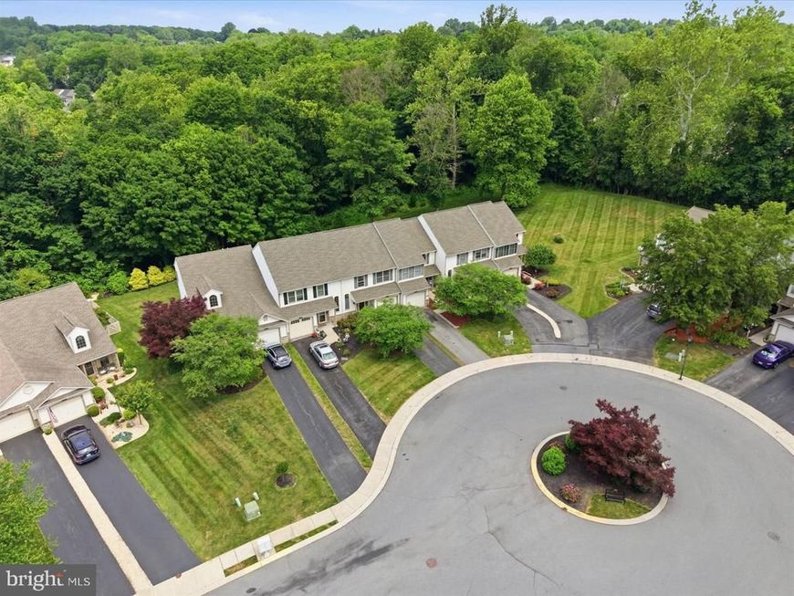 435 Rabbit Hill Lane, Lancaster, PA 17603 Main Photo