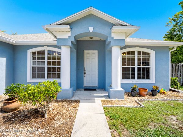 767 Hunan Street NE , Palm Bay, FL 32907