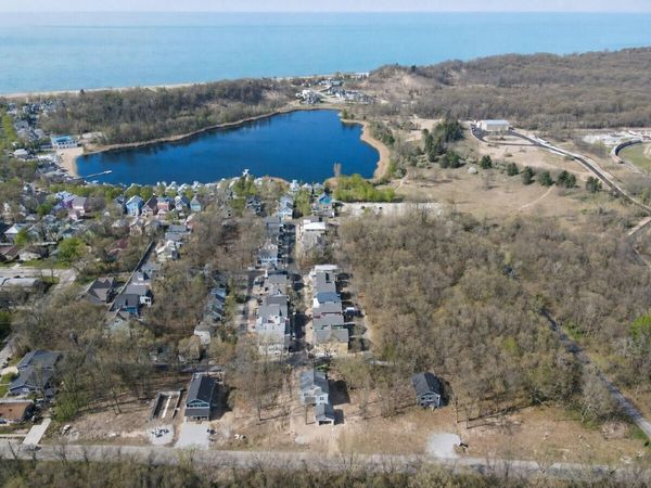 830 Washington Park Blvd , Michigan City, IN 46360