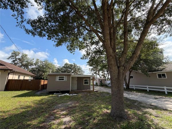 24911 NE 135TH STREET , FORT MC COY, FL 32134