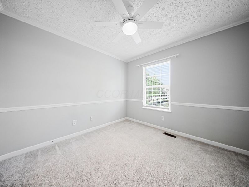 1587 England Drive , Columbus, OH 43240 Photo 32