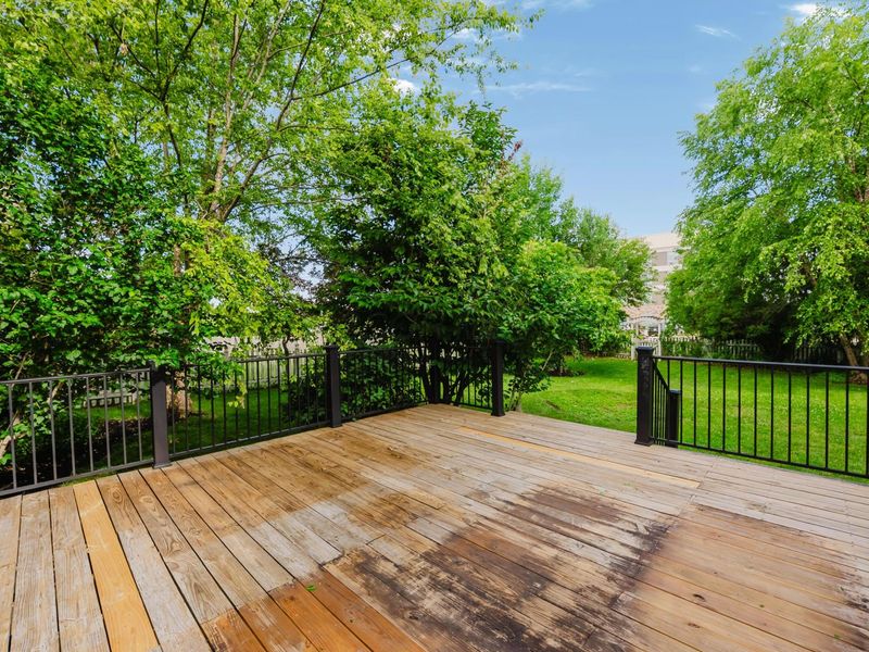 1587 England Drive , Columbus, OH 43240 Photo 44