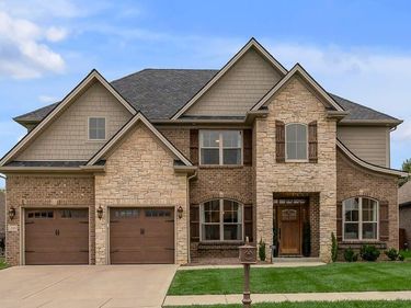 2680 Lucca Place, Lexington, KY 40509