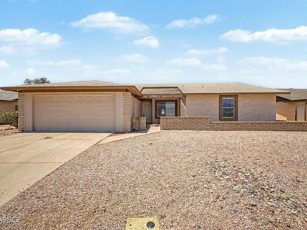 2056 E Delta Avenue, Mesa, AZ 85204