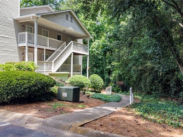 106 Gettysburg Place, Atlanta, GA 30350