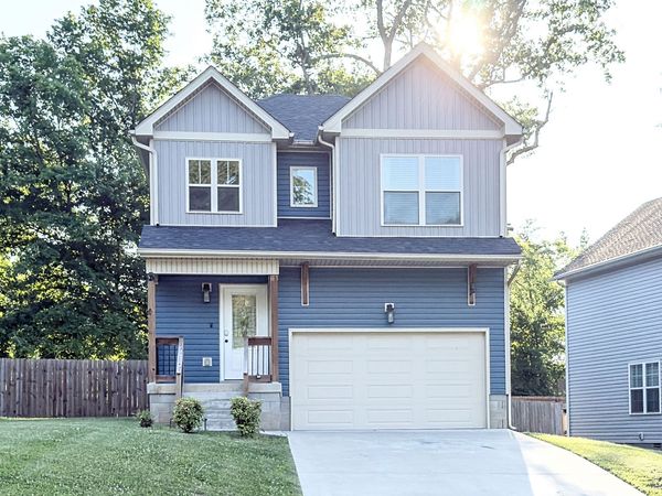 414B Oak St , Clarksville, TN 37042