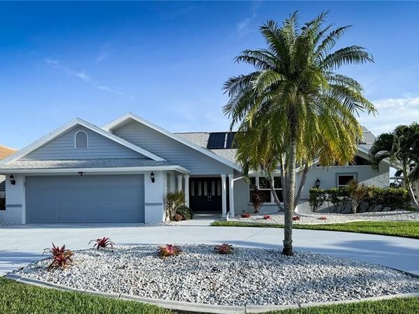 2317 SE 27th ST , CAPE CORAL, FL 33904