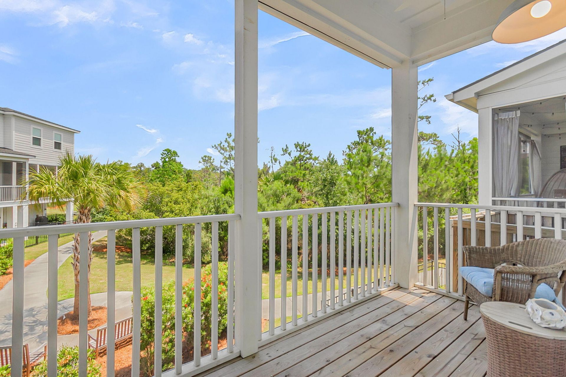 810 Kings Oak Court Photo 11
