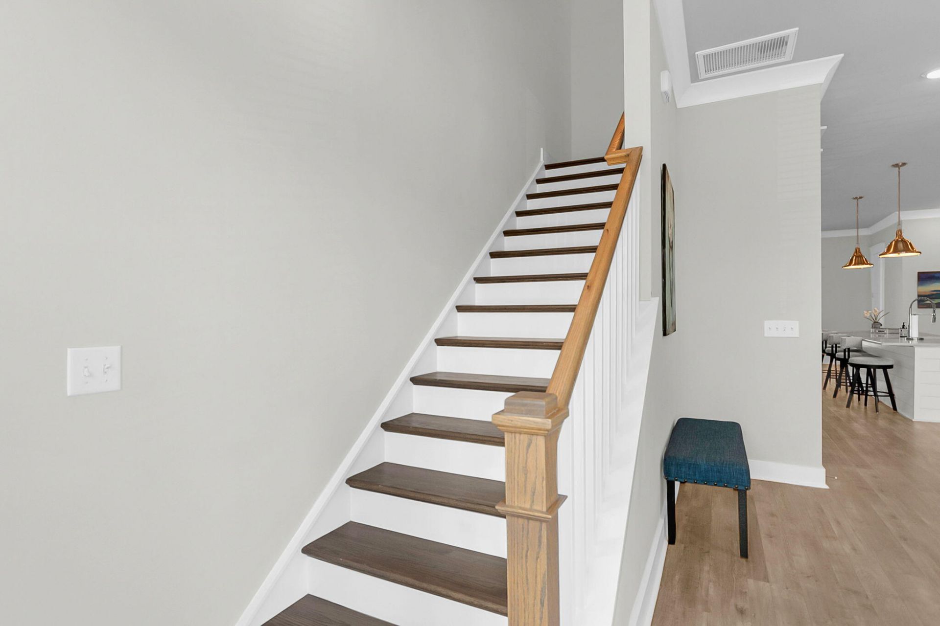 810 Kings Oak Court Photo 19
