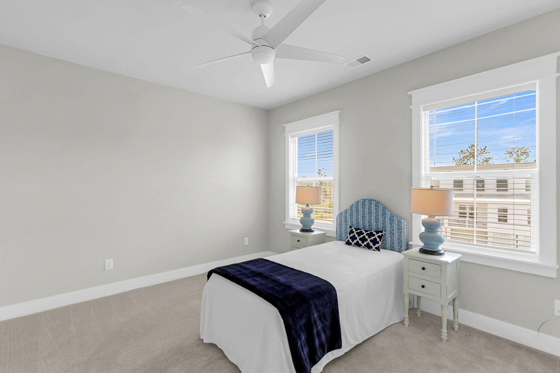 810 Kings Oak Court Photo 27