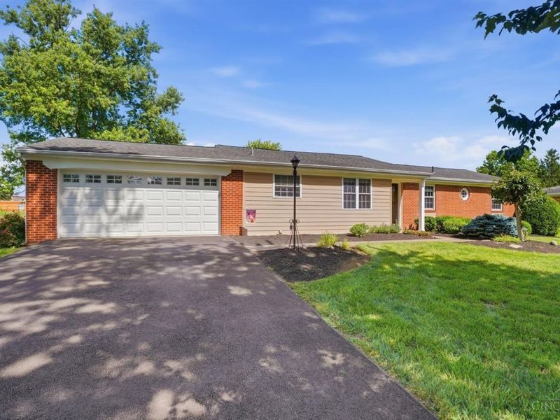 5692 Werkshire Terrace, Miami Twp, OH 45150 Photo 1