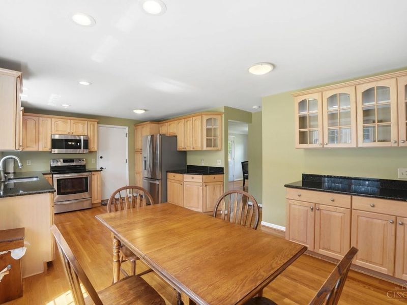 5692 Werkshire Terrace, Miami Twp, OH 45150 Photo 17