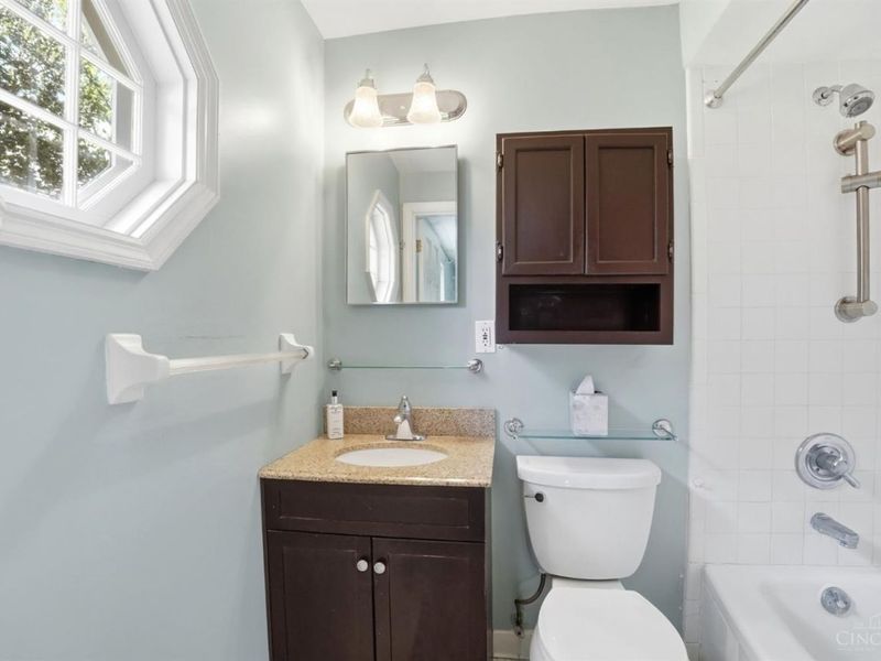 5692 Werkshire Terrace, Miami Twp, OH 45150 Photo 22