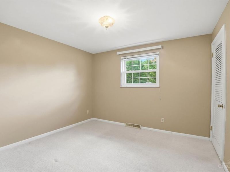 5692 Werkshire Terrace, Miami Twp, OH 45150 Photo 28