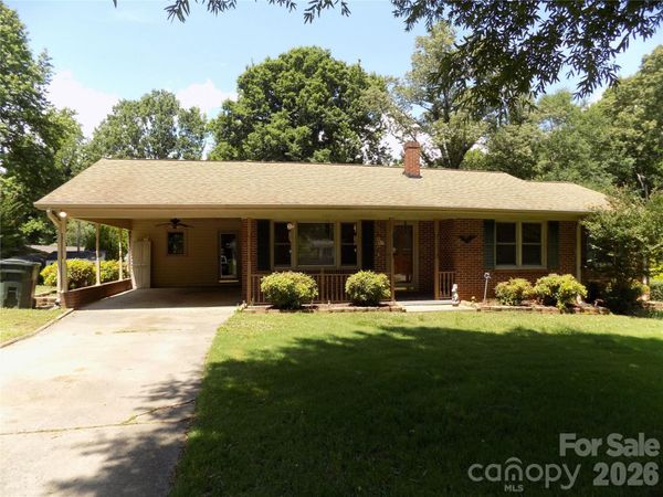704 Craig Street , Cherryville, NC 28021