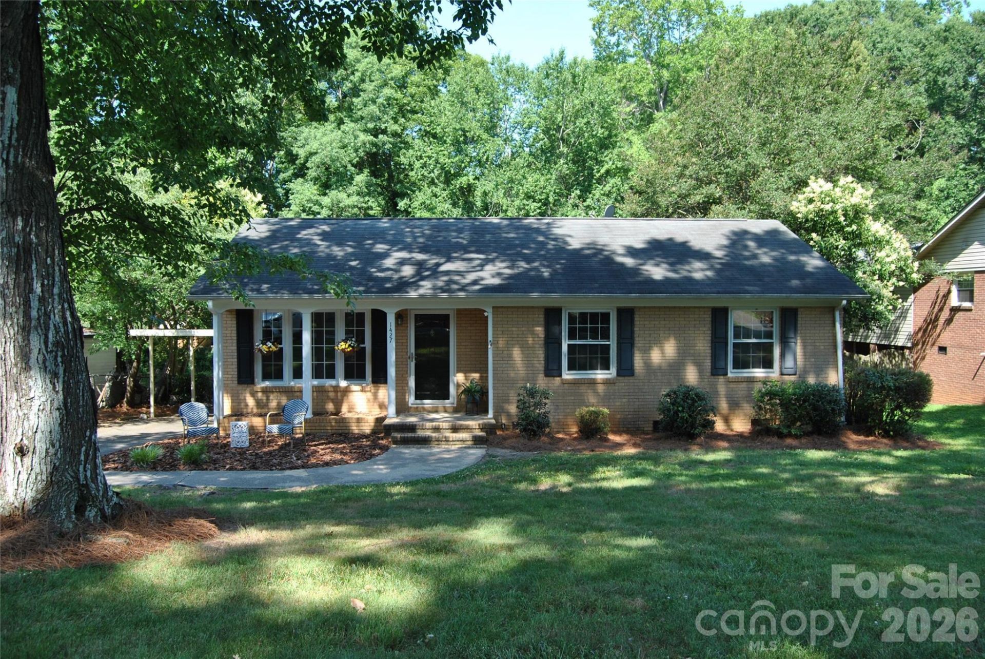 1427 Churchill Drive, Gastonia, NC 28054 Main Photo