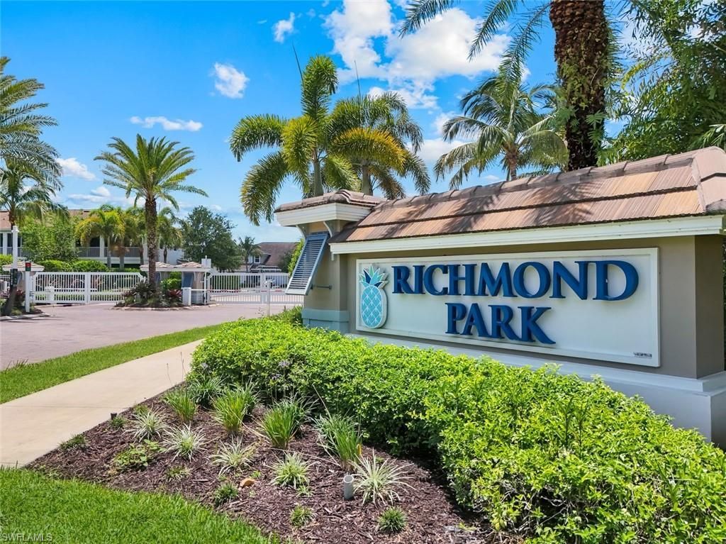 2343 Sheen Ln, Unit 405, Naples, FL 34120 Photo