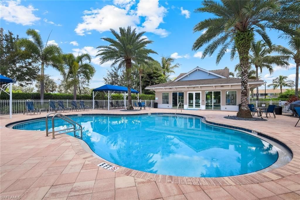 2343 Sheen Ln, Unit 405, Naples, FL 34120 Photo