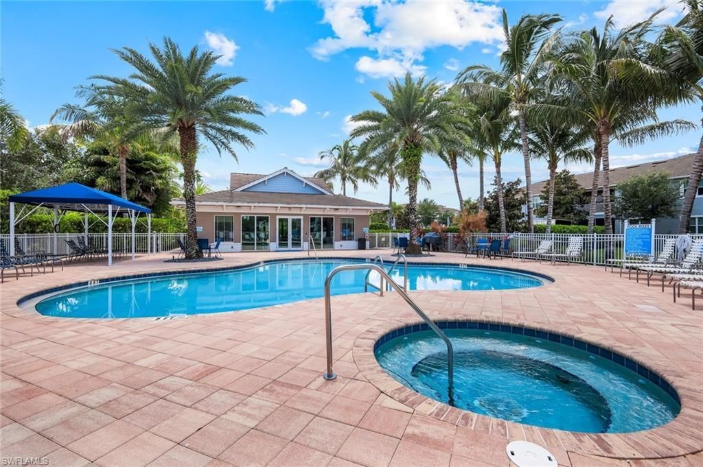 2343 Sheen Ln, Unit 405, Naples, FL 34120 Photo
