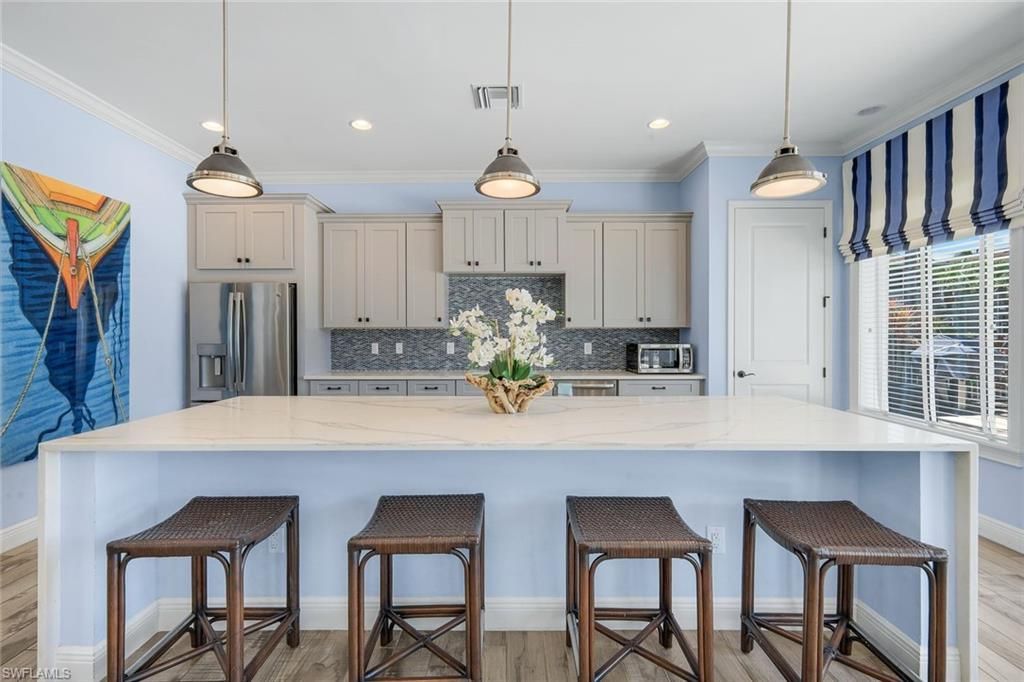 2343 Sheen Ln, Unit 405, Naples, FL 34120 Photo