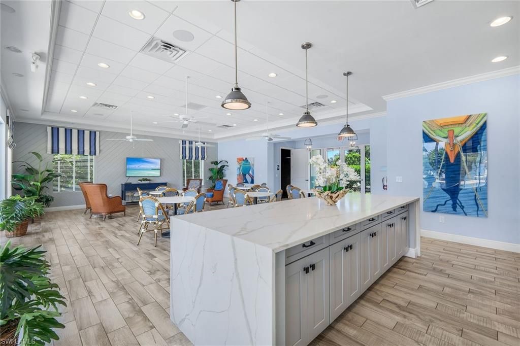 2343 Sheen Ln, Unit 405, Naples, FL 34120 Photo