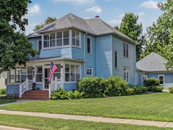 625 Grand Avenue, Story City, IA 50248