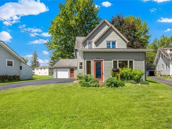 1034 Niagara Falls Boulevard , North Tonawanda, NY 14120