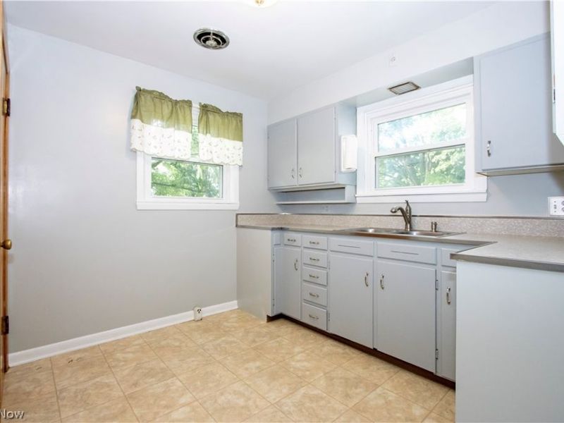 10998 N Mt Eaton Road, Marshallville, OH 44645 Photo 5