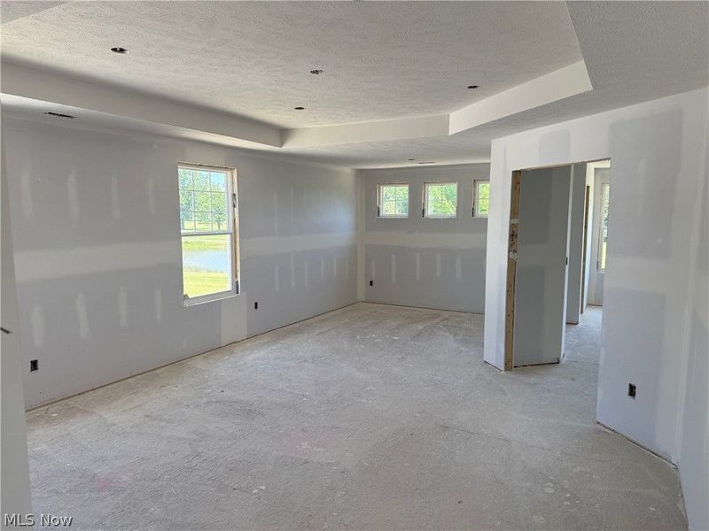 32585 Royal Troon Drive, Avon Lake, OH 44012 Photo 4