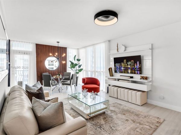 1500 OCEAN DR , Unit 707, Miami Beach, FL 33139