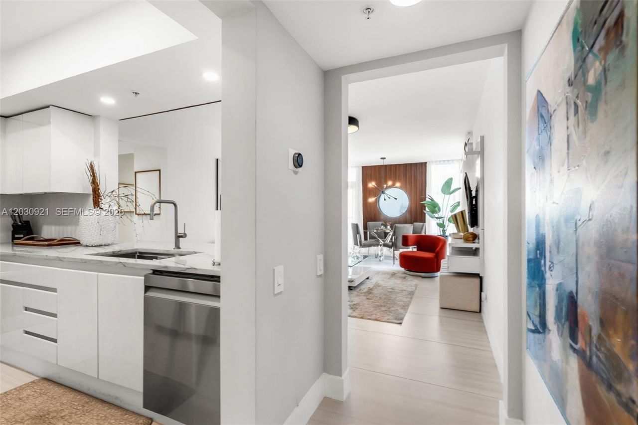 1500 Ocean Dr, Unit 707, Miami Beach, FL 33139 Photo