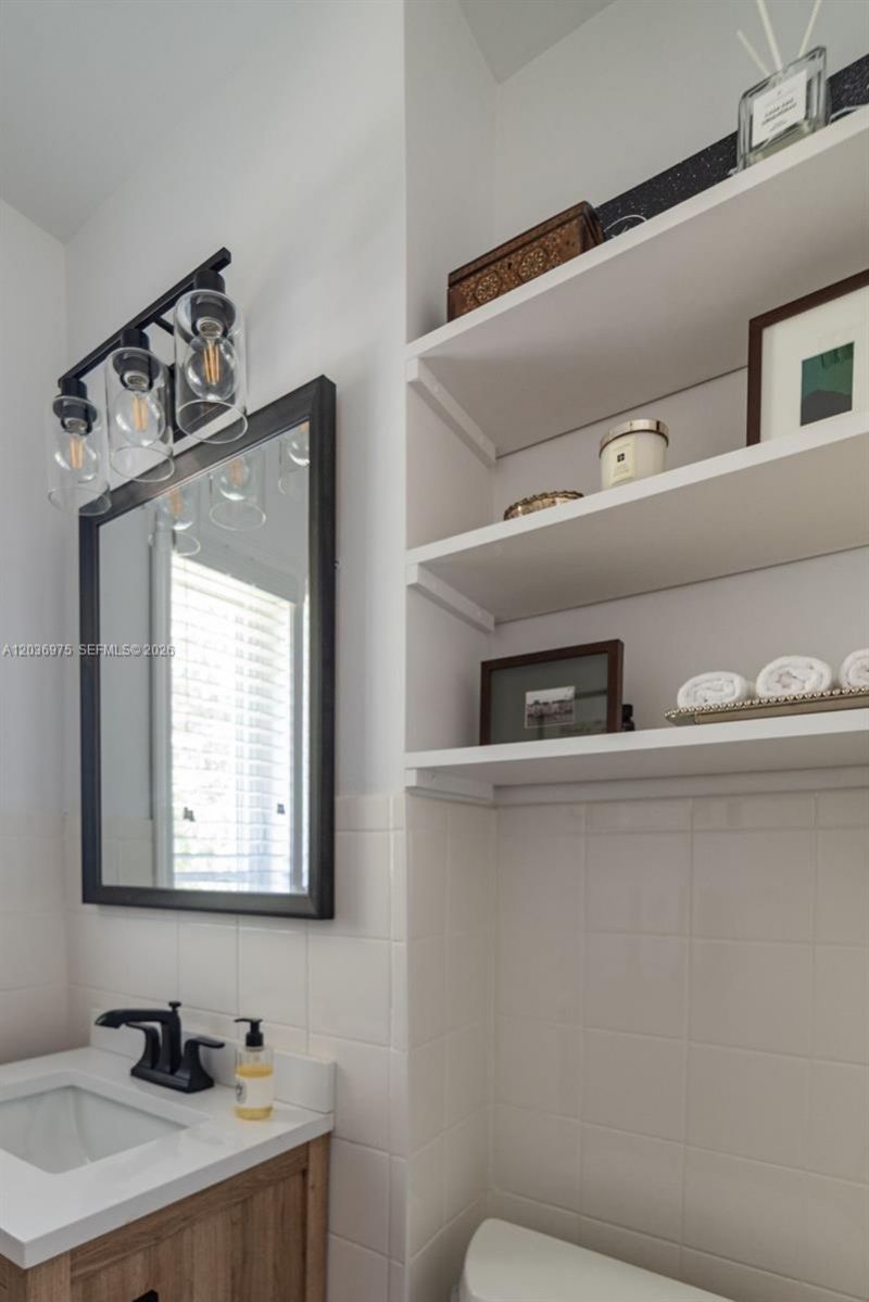 1244 S Alhambra Cir, Unit 1244, Coral Gables, FL 33146 Photo
