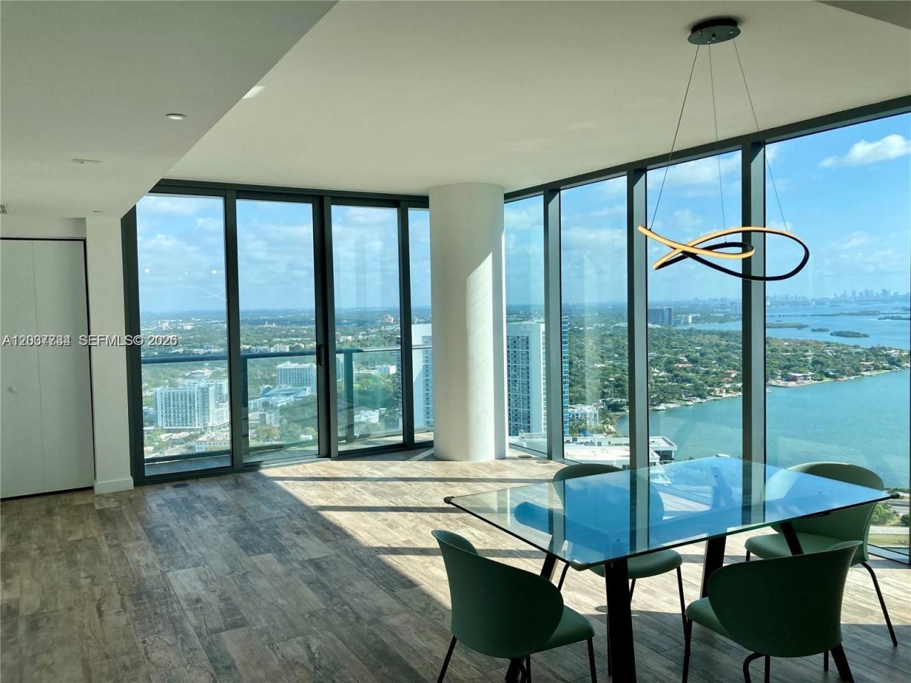 650 NE 32nd St, Unit 4408, Miami, FL 33137 Photo