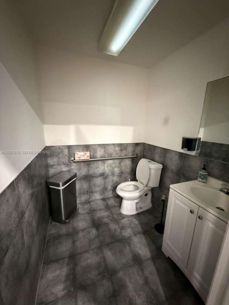 5245 NW 36th St, Unit 5253, Miami Springs, FL 33166 Photo