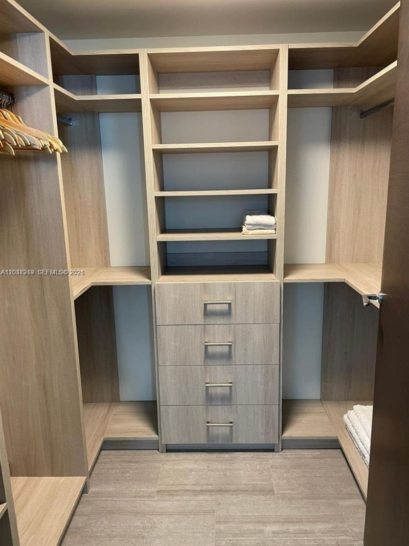 1000 Brickell Plaza , Unit 2809, Miami, FL 33131 Photo