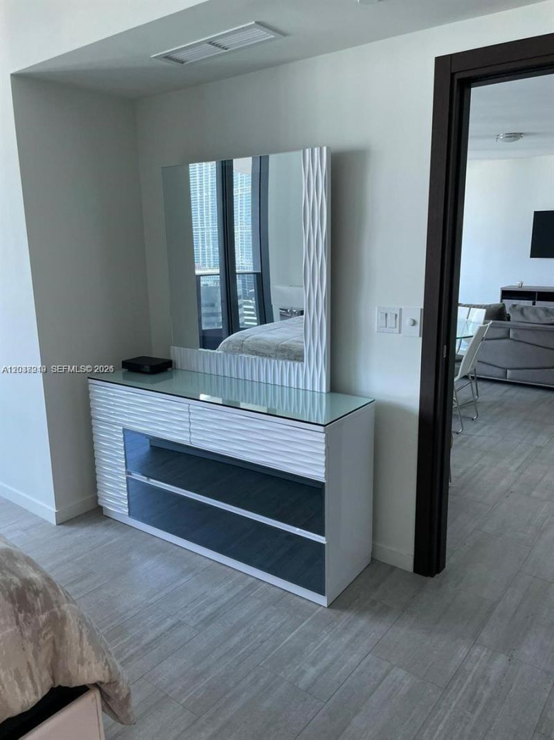 1000 Brickell Plaza , Unit 2809, Miami, FL 33131 Photo