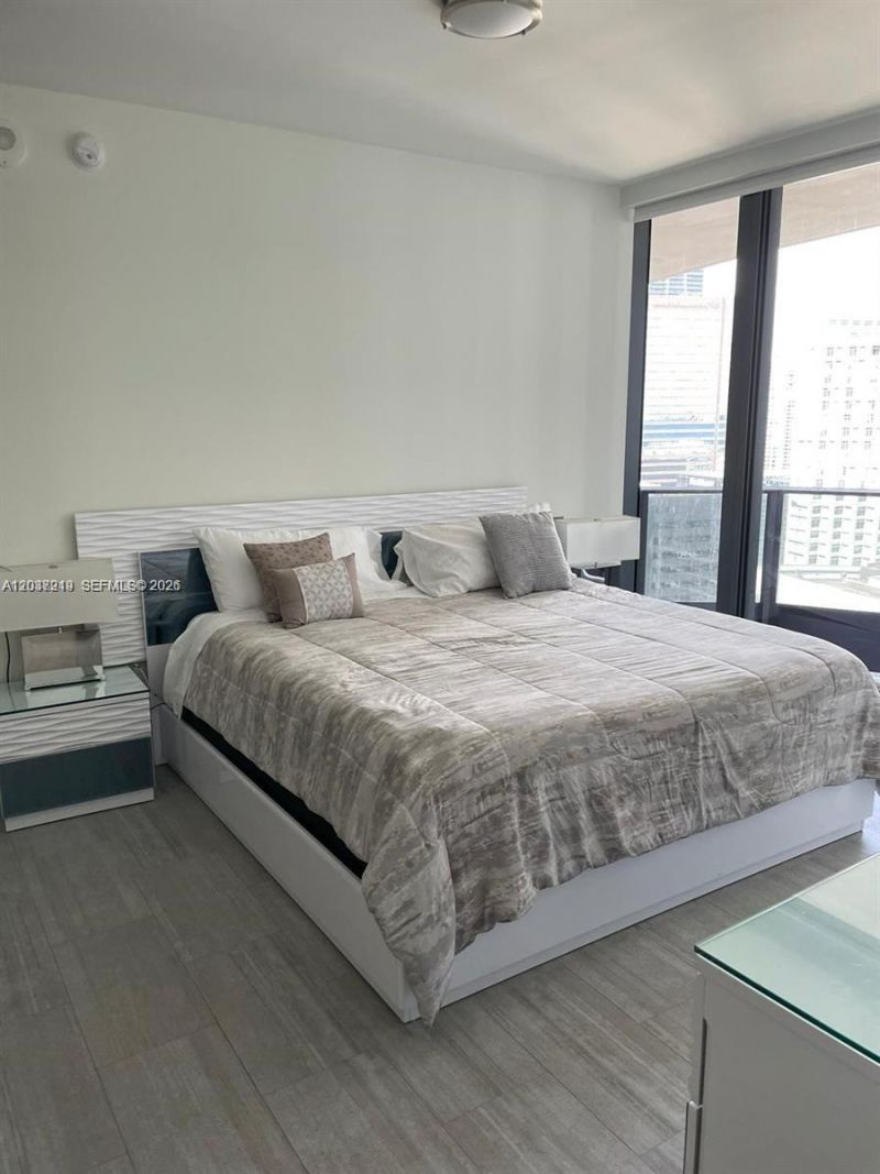 1000 Brickell Plaza , Unit 2809, Miami, FL 33131 Photo