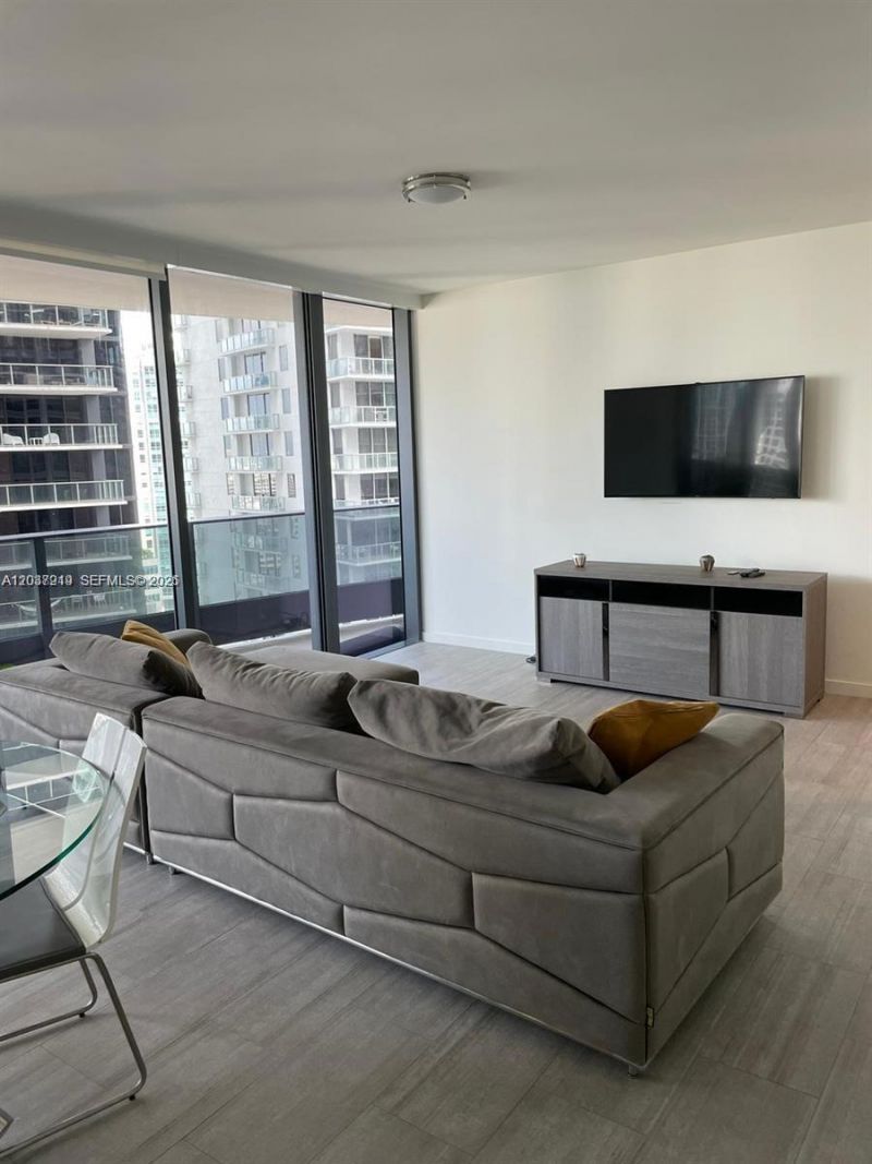1000 Brickell Plaza , Unit 2809, Miami, FL 33131 Photo