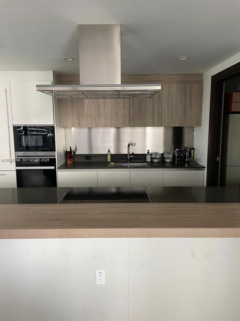 1000 Brickell Plaza , Unit 2809, Miami, FL 33131 Photo