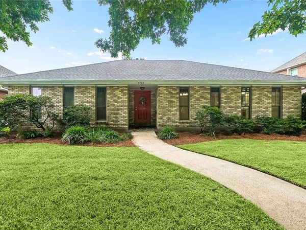3709 METAIRIE Court , Metairie, LA 70002
