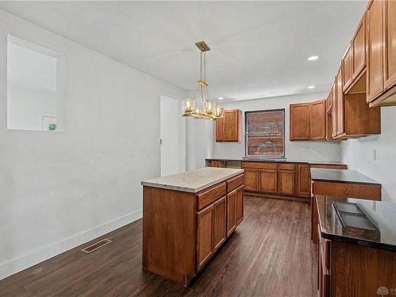 416 N Conover Street, Dayton, OH 45402 Photo 28