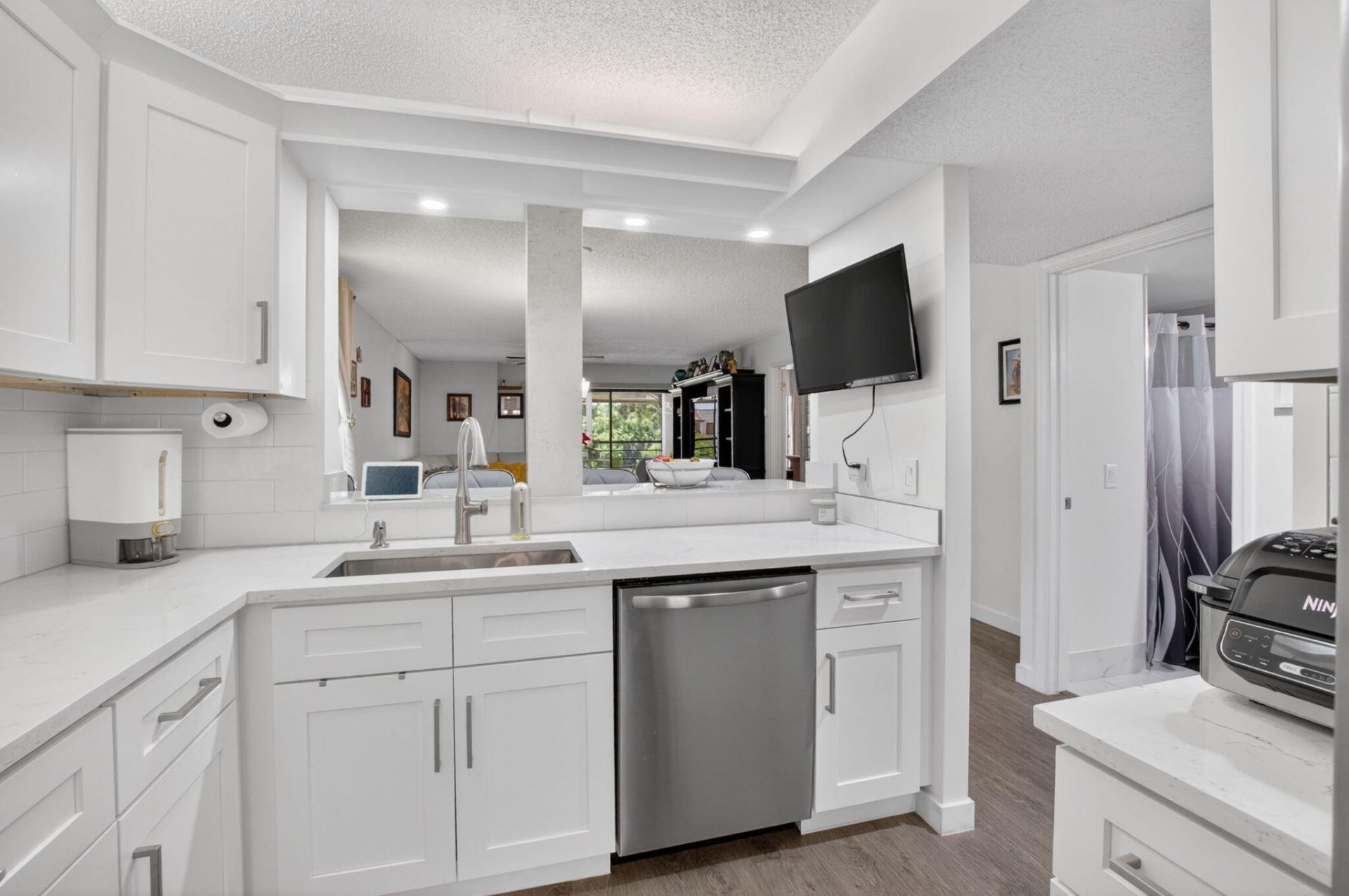 10187 Mangrove Drive, Unit 201, Boynton Beach, FL 33437 Photo