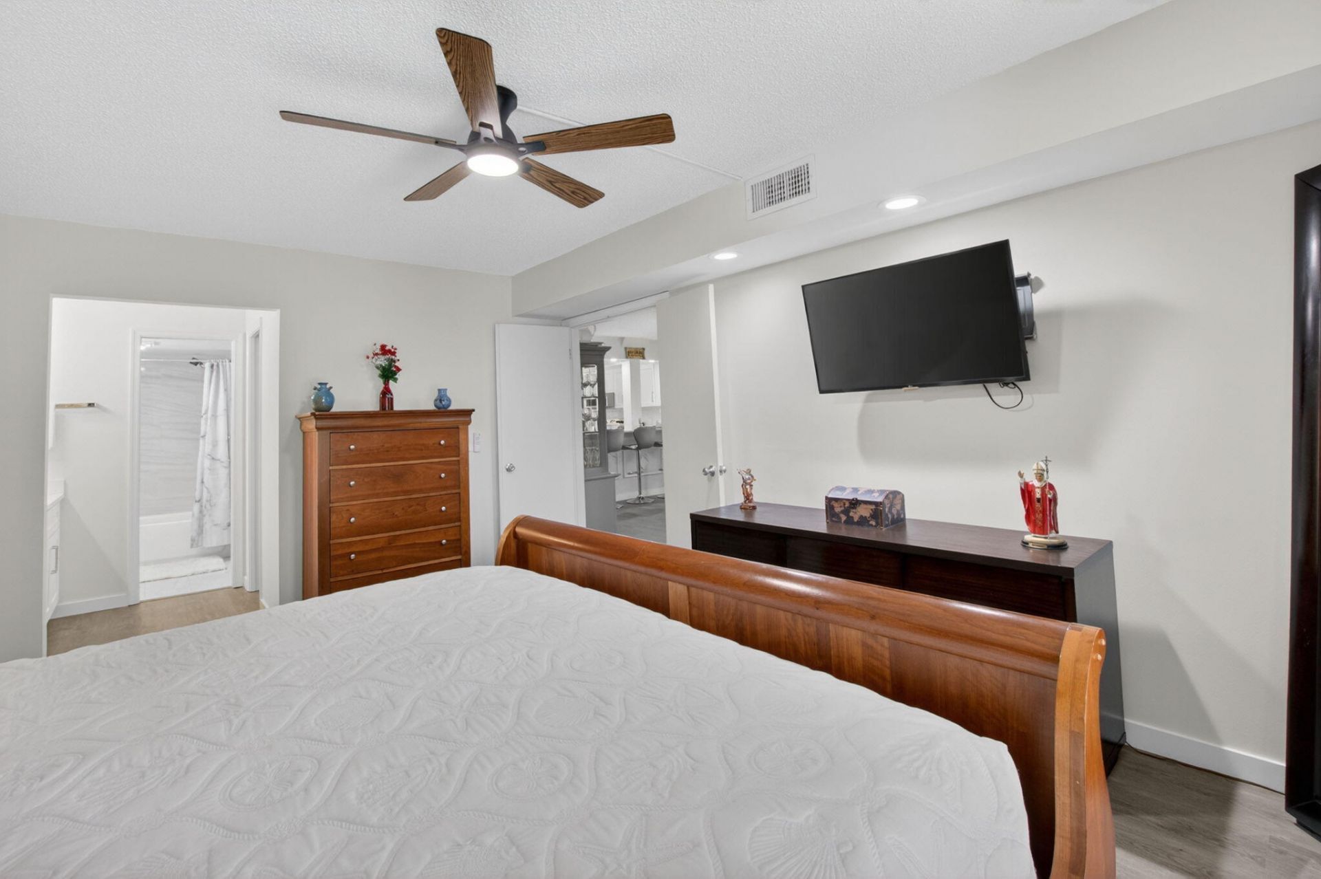 10187 Mangrove Drive, Unit 201, Boynton Beach, FL 33437 Photo