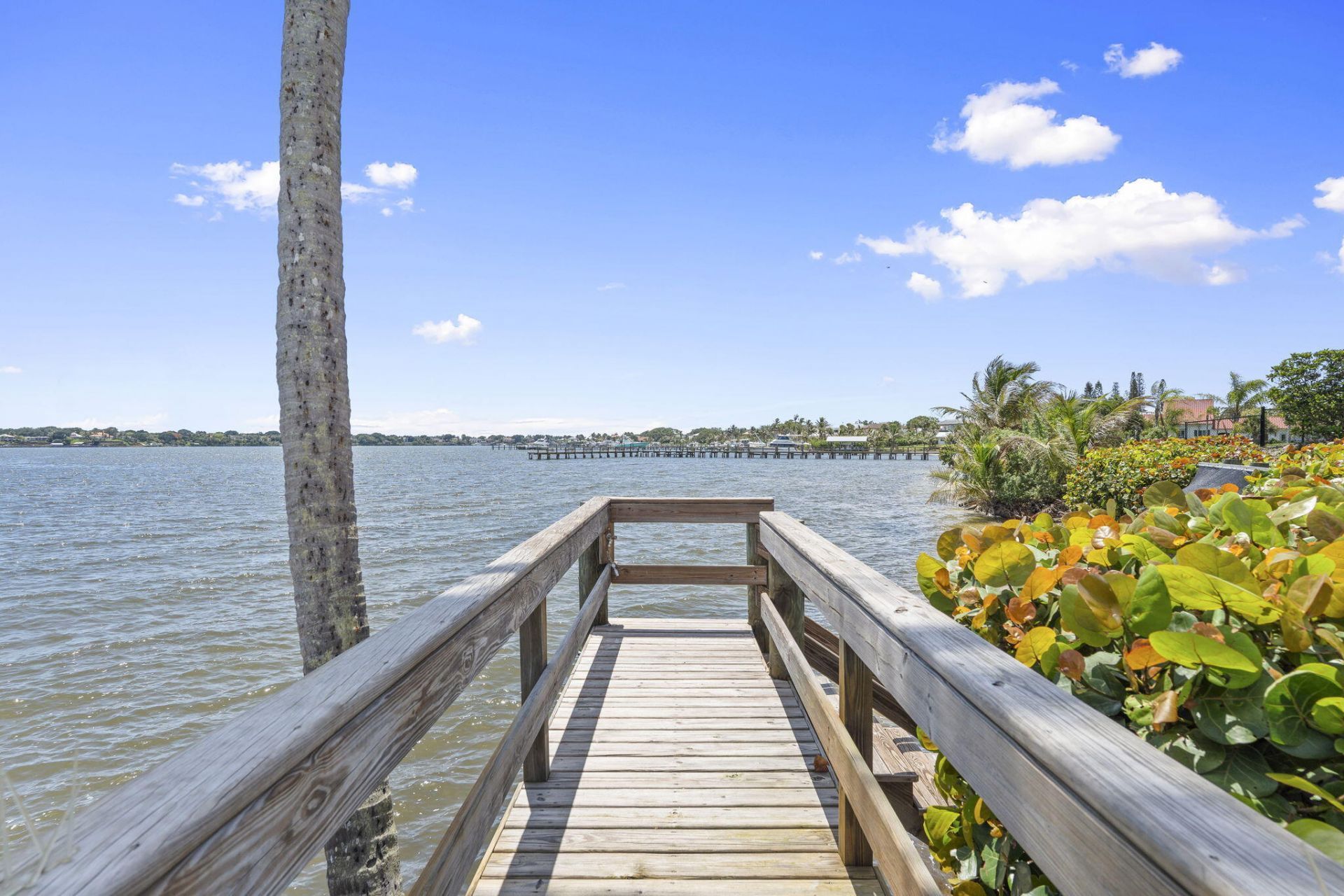 1771 SE Saint Lucie Boulevard, Stuart, FL 34996 Photo