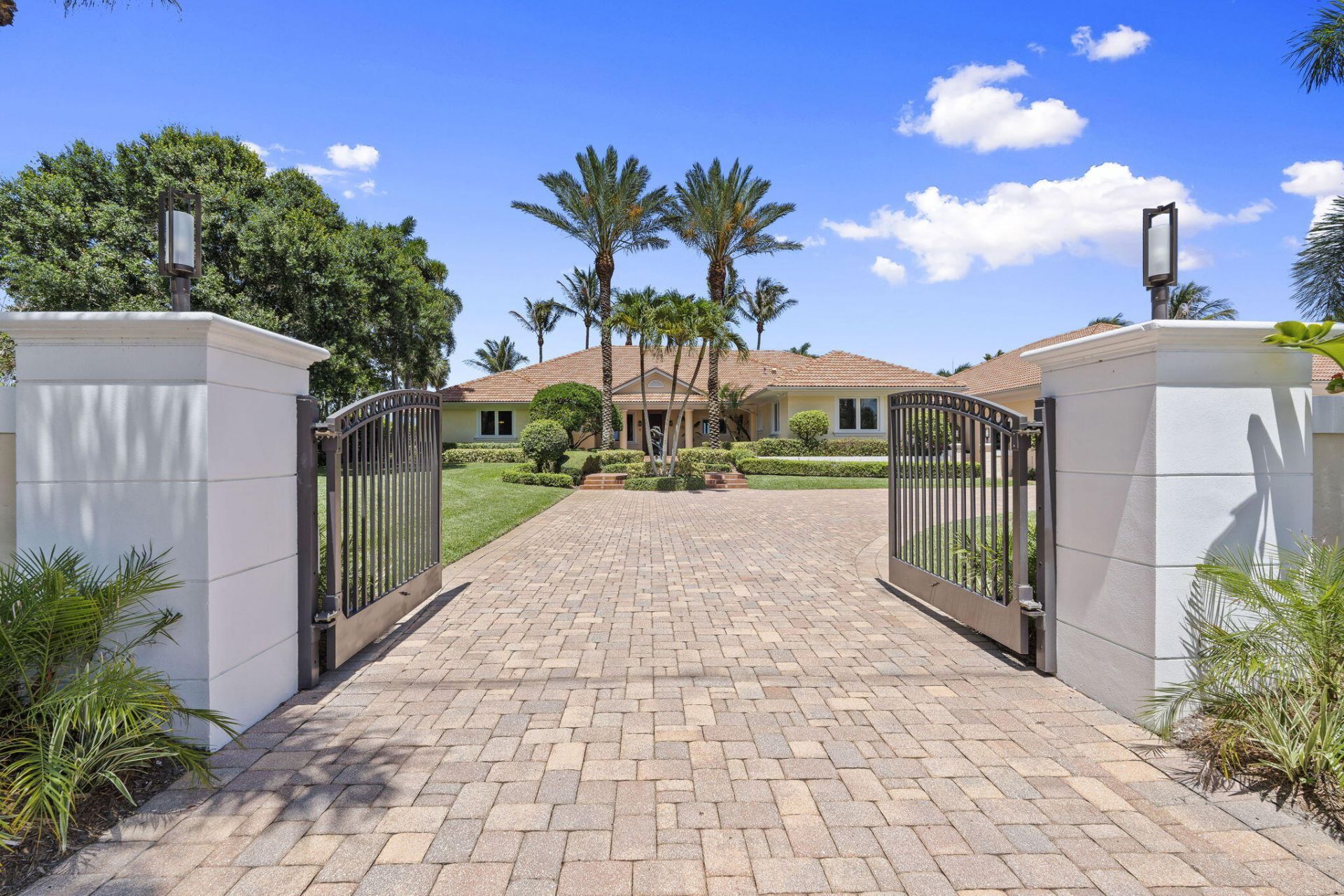 1771 SE Saint Lucie Boulevard, Stuart, FL 34996 Photo